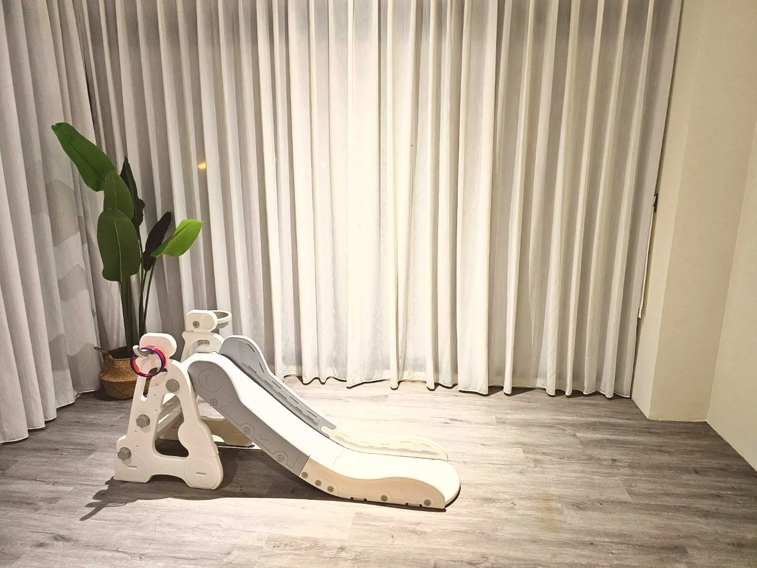 Kids' Play Area